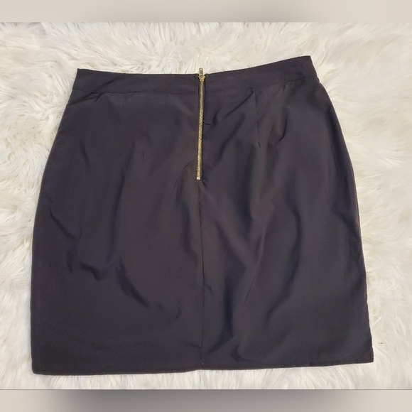 Embellished Skirt - Picture 2 of 3